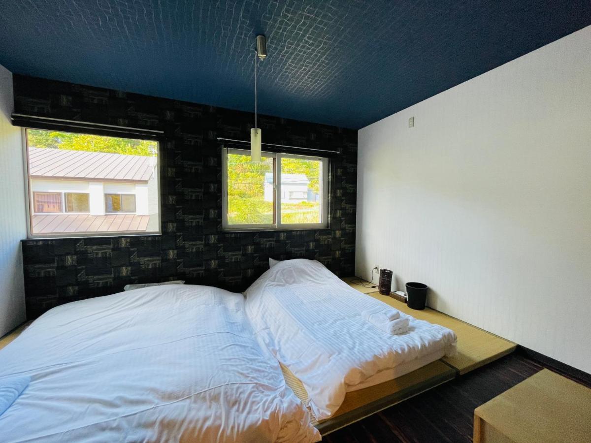 Niseko Hotel Kiraku Kou Esterno foto
